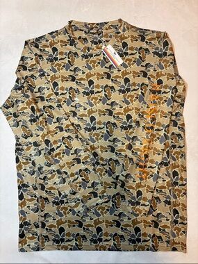 Simply Southern Men’s Long Sleeve Camo Performance Tee-Fishing XL, Raised Right